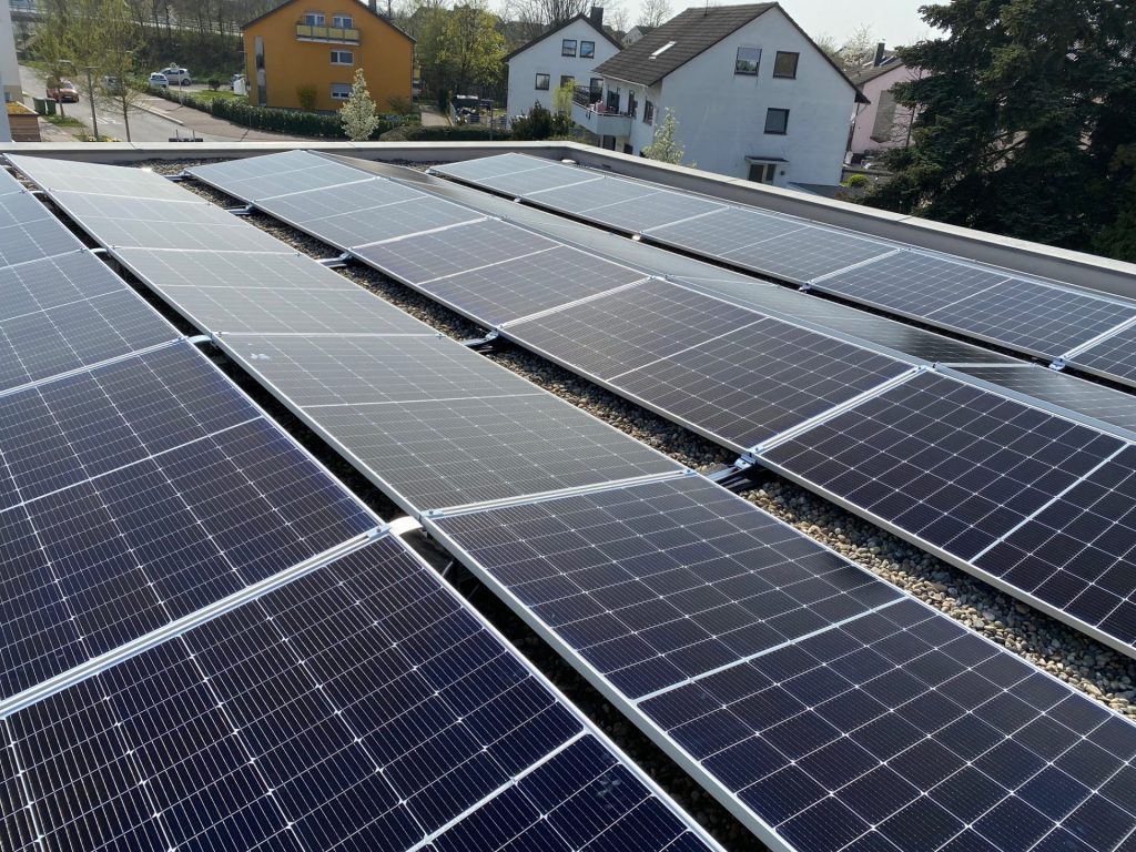 Nach der Installation erfolgt die Inbetriebnahme